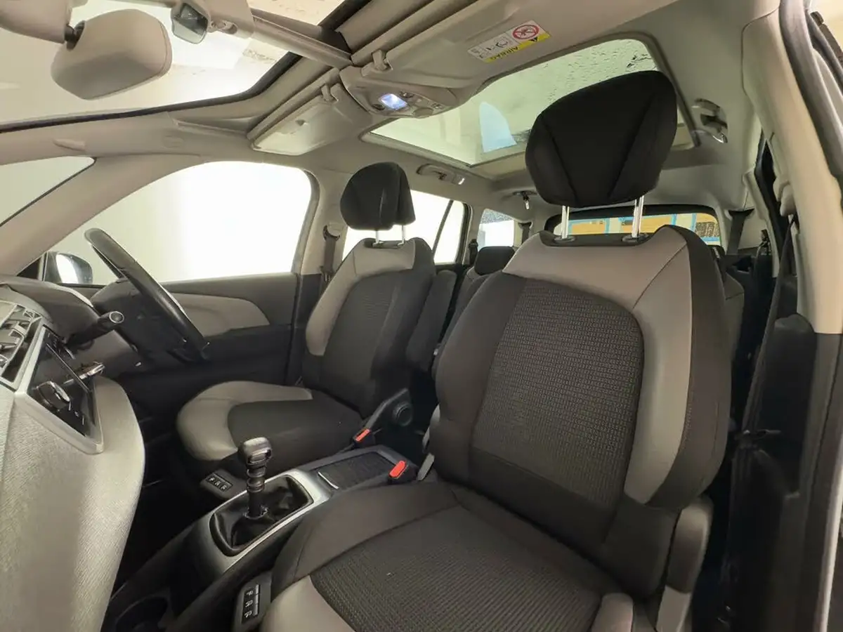 2019-citroen-grand-c4-spacetourer-12-puretech-flair-big-11