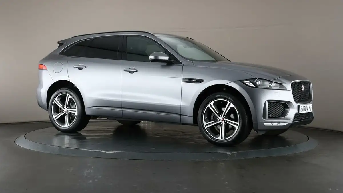 2020-jaguar-f-pace-20-i4d-chequered-flag-180ps-big-55