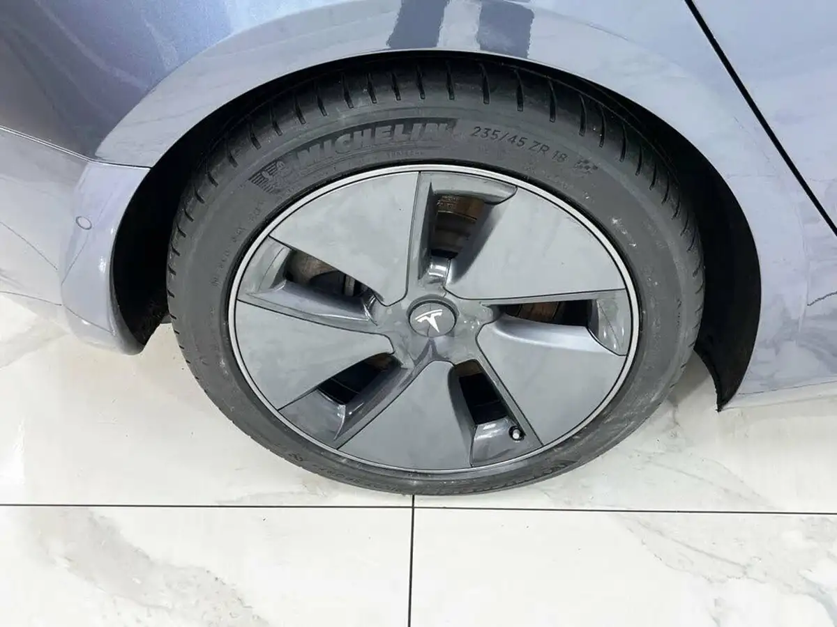 2021-tesla-model-3-e-standard-plus-big-15