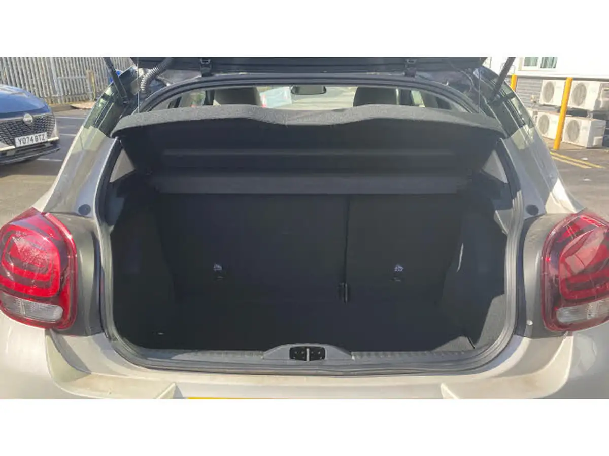 2021-citroen-c3-12-puretech-shine-plus-83ps-big-3