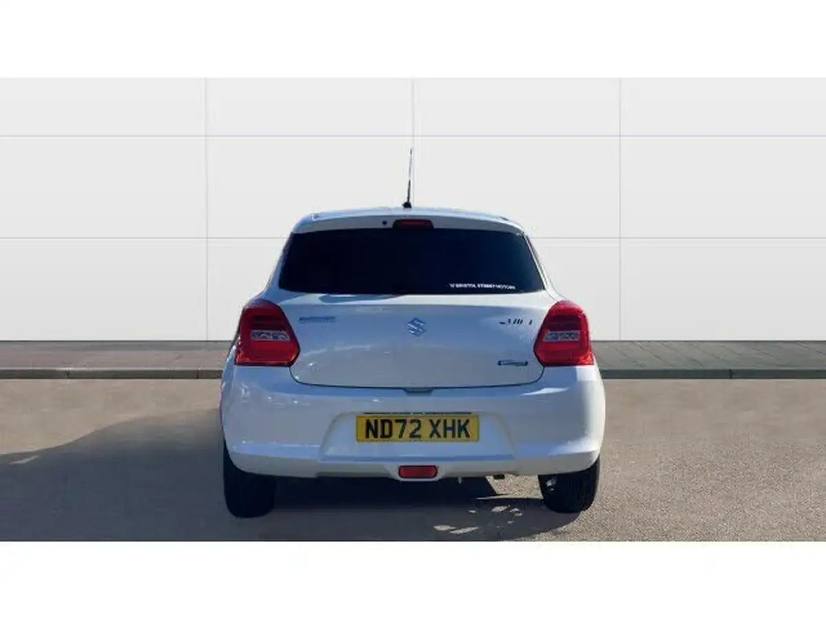 2023-suzuki-swift-12-dualjet-sz-l-big-5