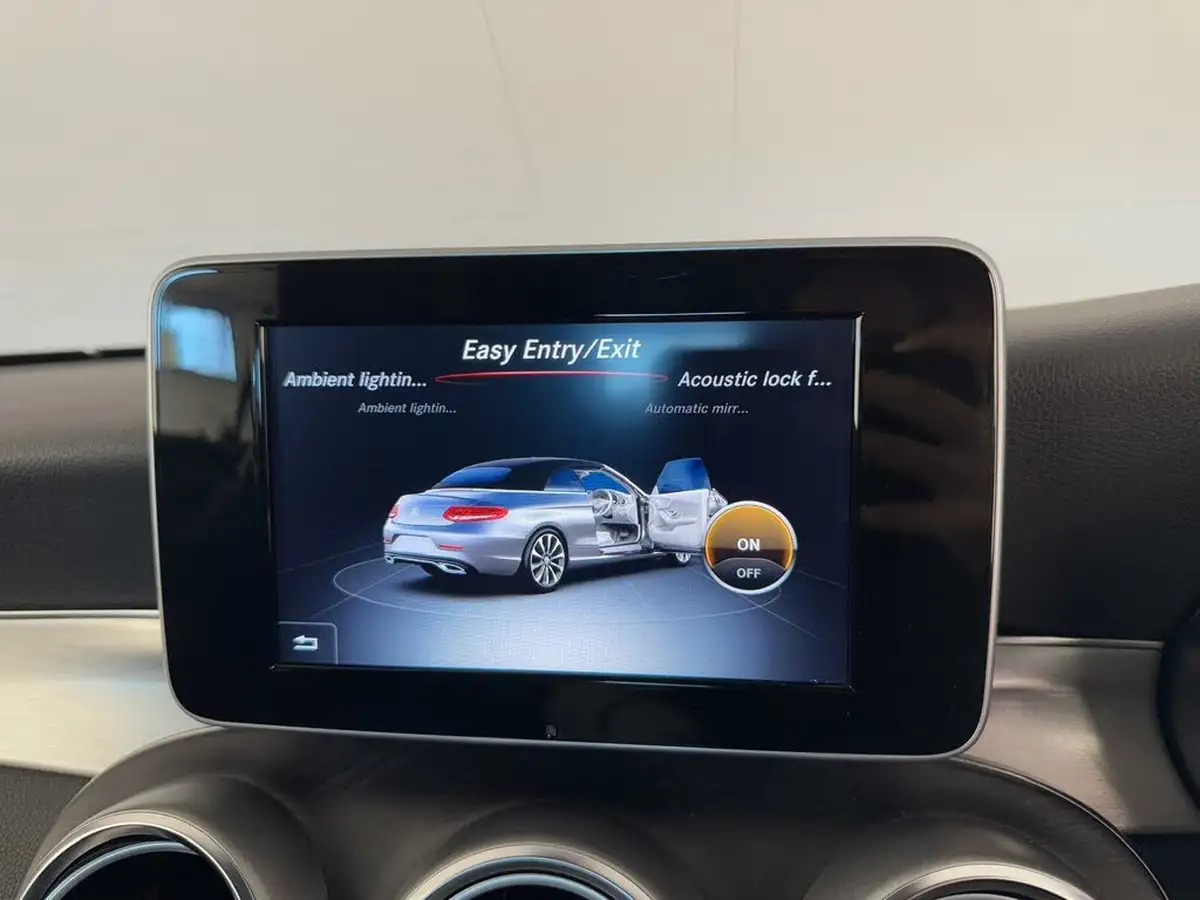 2017-mercedes-benz-c-class-20-c300-amg-line-ss-cabriolet-9g-tronic-plus-big-63