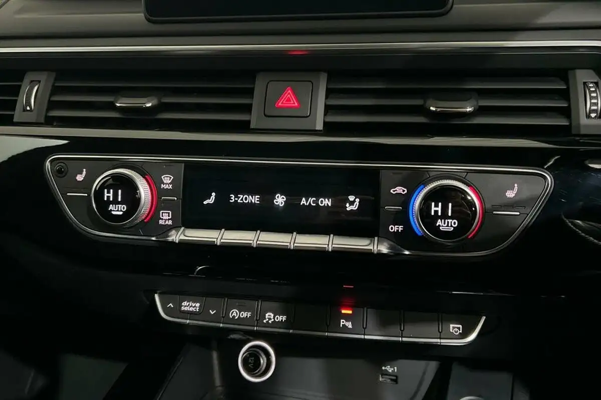 2019-audi-a4-20-35-tfsi-black-edition-big-34