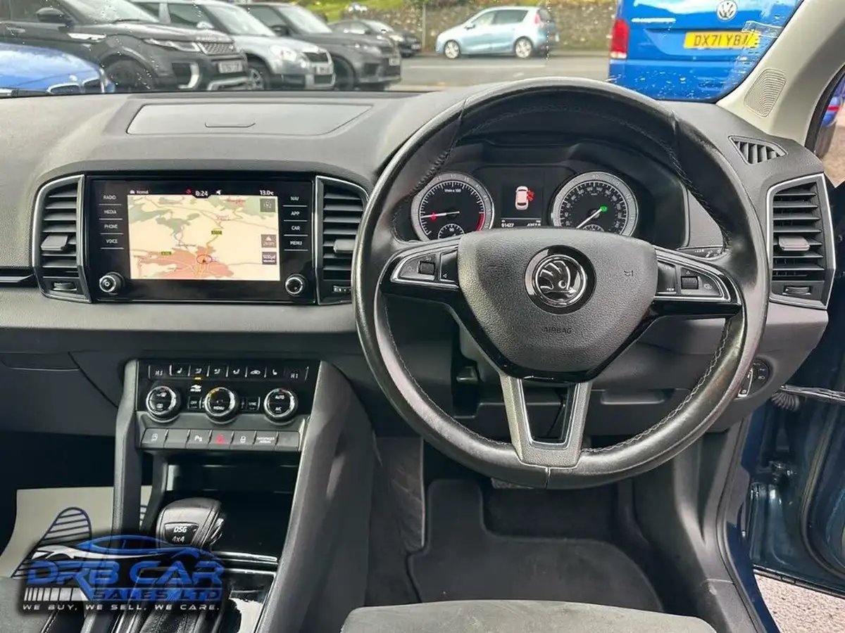 2020-skoda-karoq-20tdi-se-l-150ps-4x4-dsg-big-13