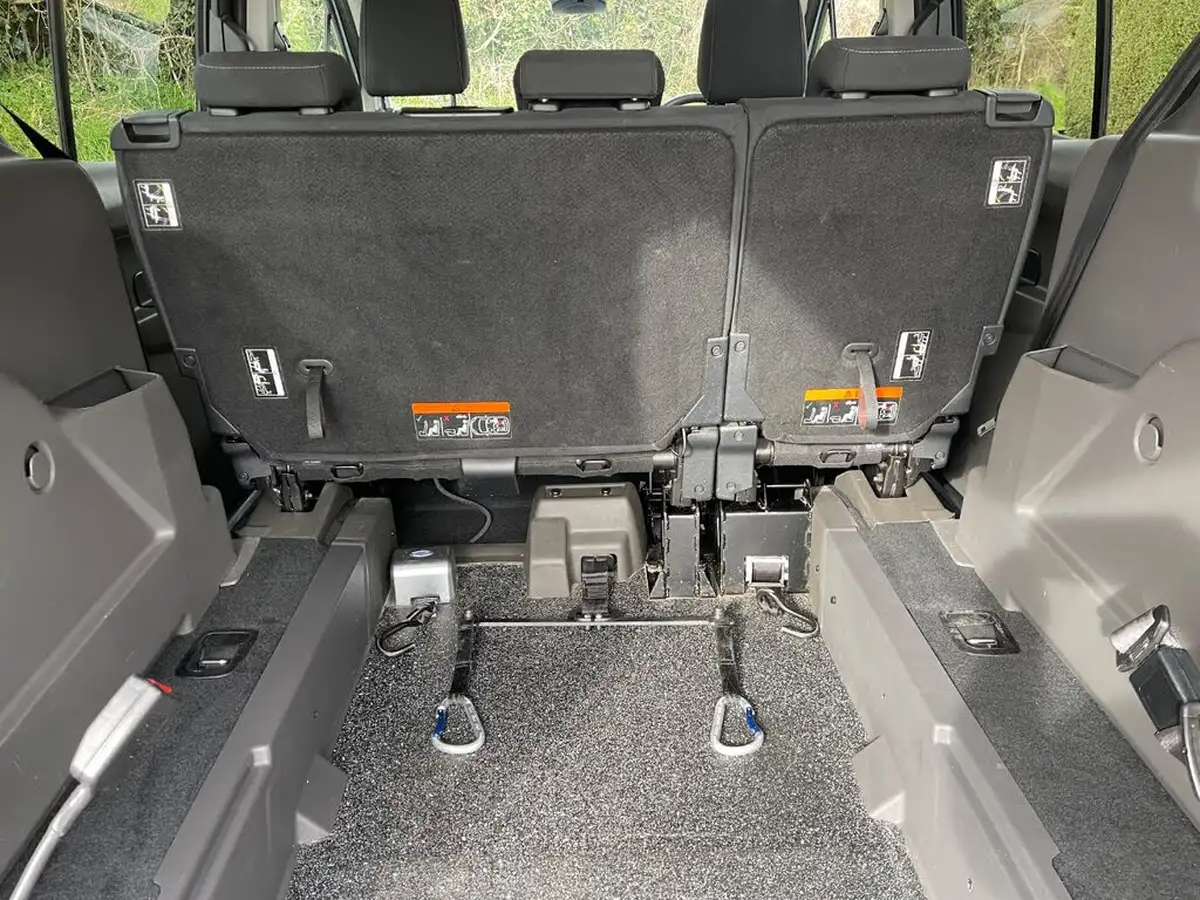2021-ford-grand-tourneo-connect-15-zetec-120ps-big-3