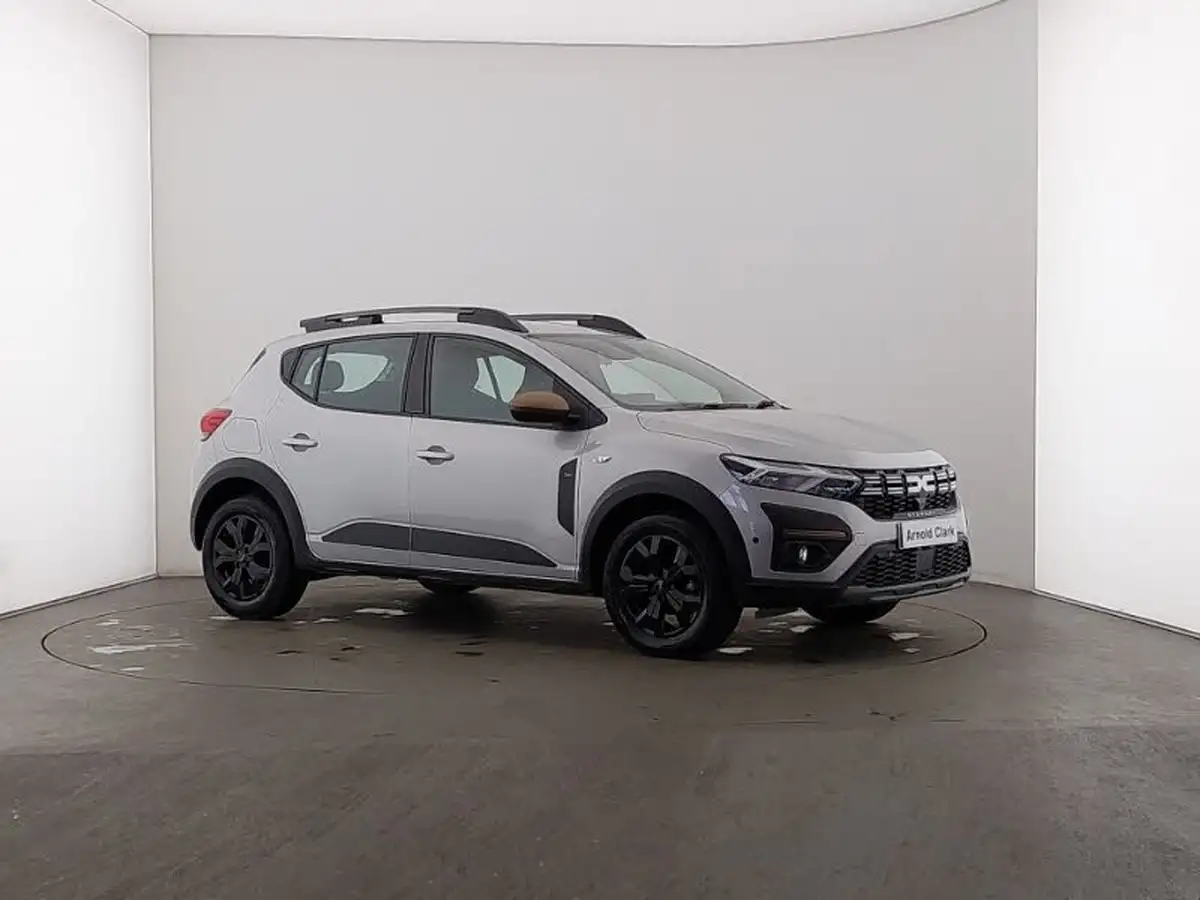 2024-dacia-sandero-stepway-10-tce-extreme-90bhp-big-0