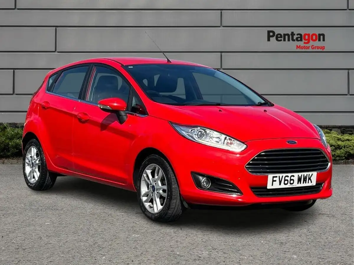 2017-ford-fiesta-10t-zetec-100ps-ecoboost-ss-5d-big-0