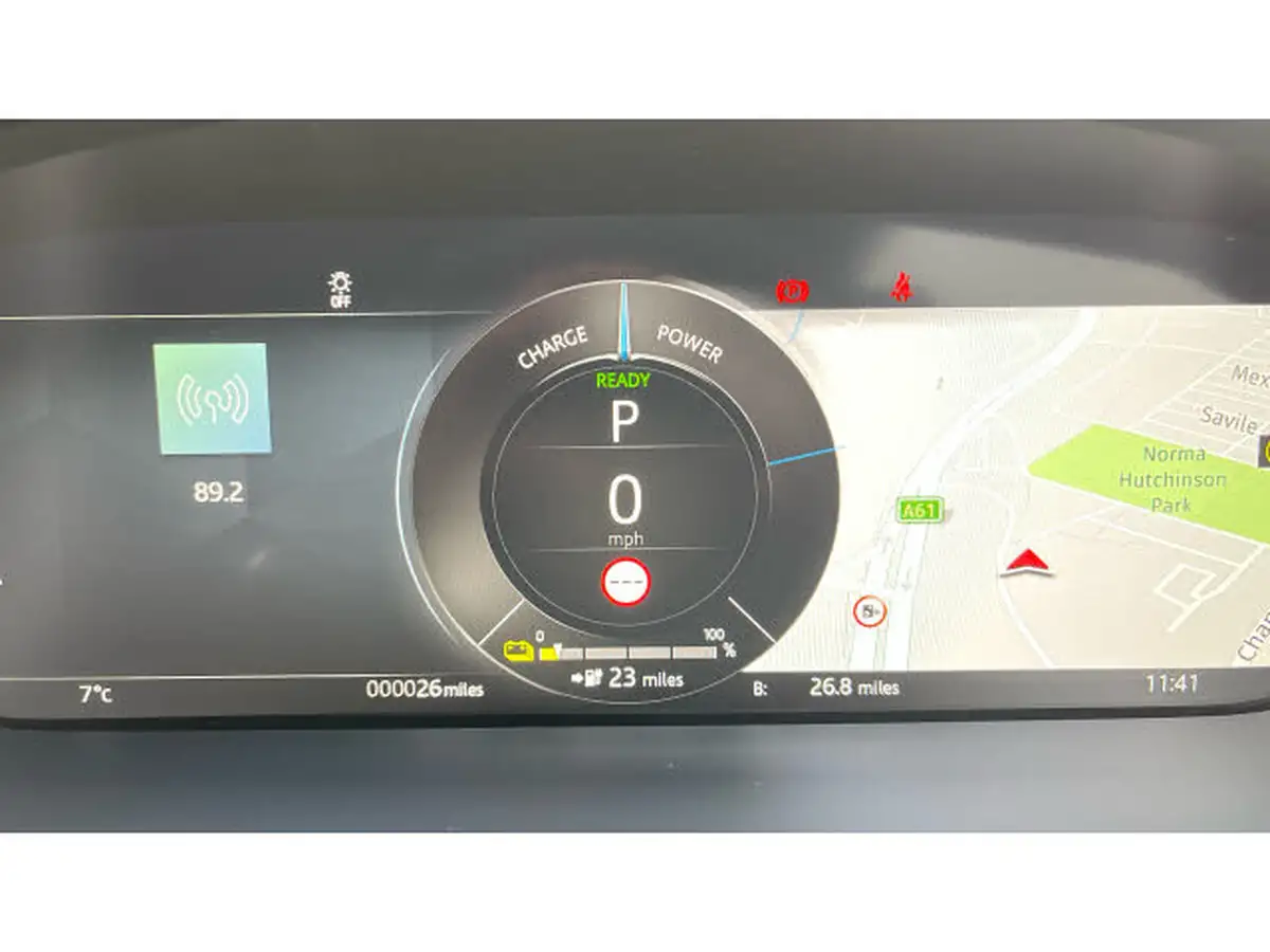 2025-jaguar-i-pace-ev400-r-dynamic-hse-black-big-15