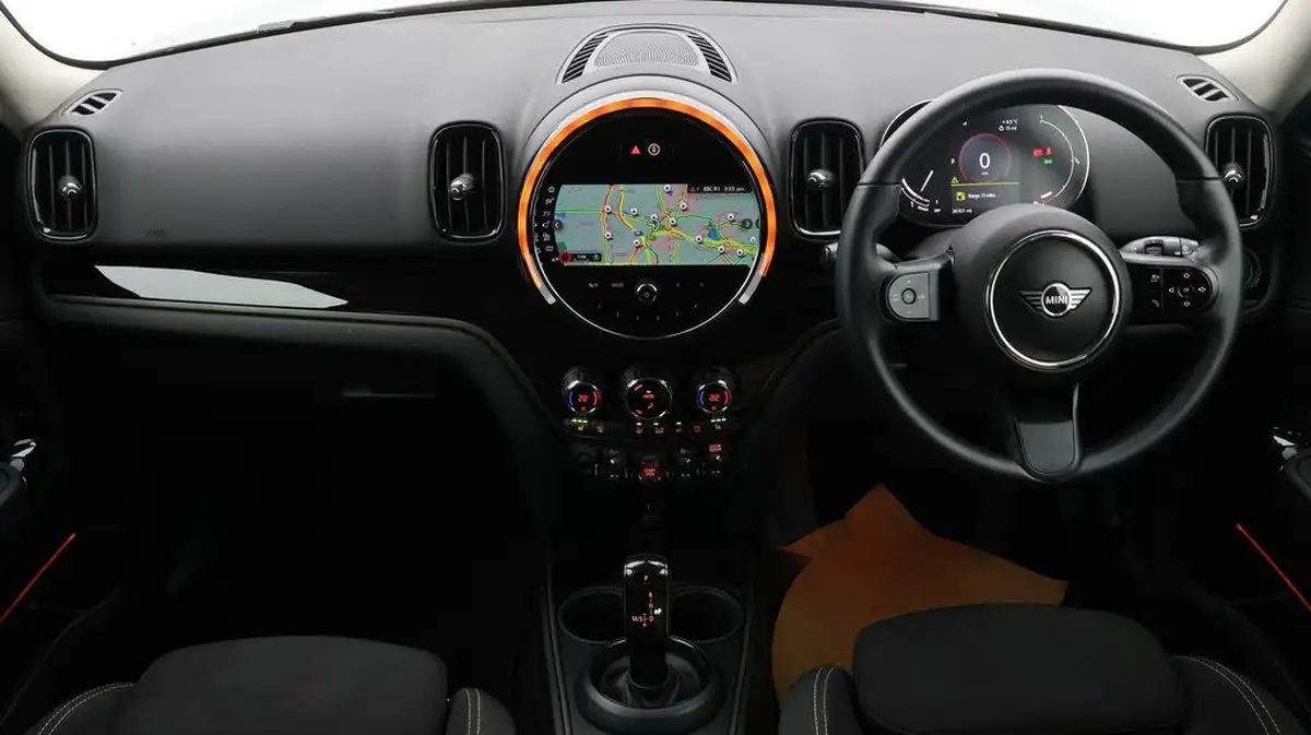 2022-mini-countryman-20-cooper-s-classic-premium-auto-big-12