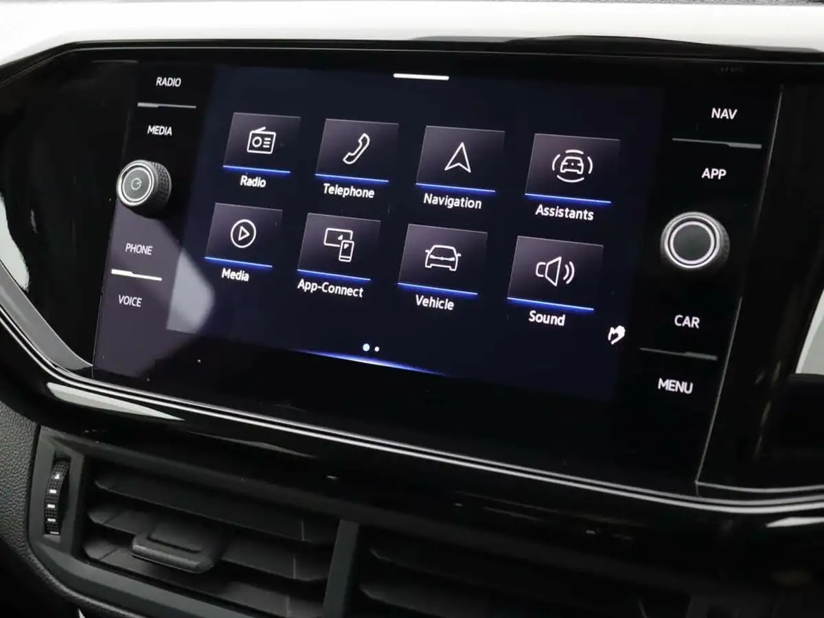 2023-volkswagen-t-cross-10-tsi-black-edition-110ps-big-37