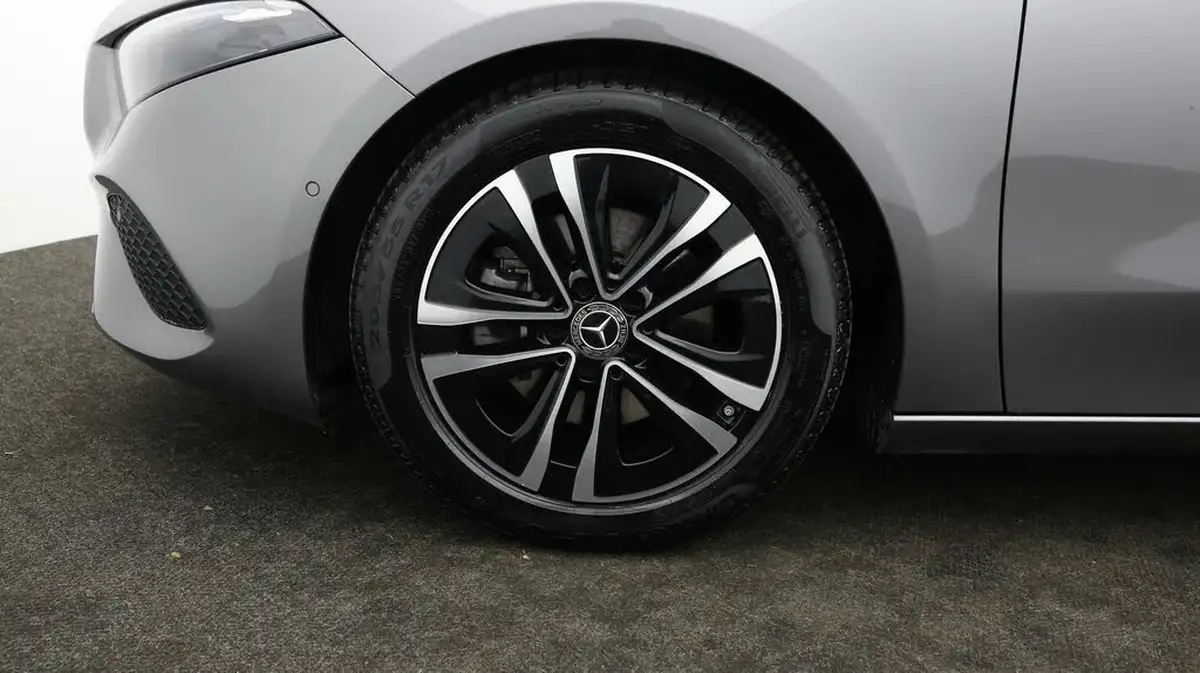 2023-mercedes-benz-a-class-big-17