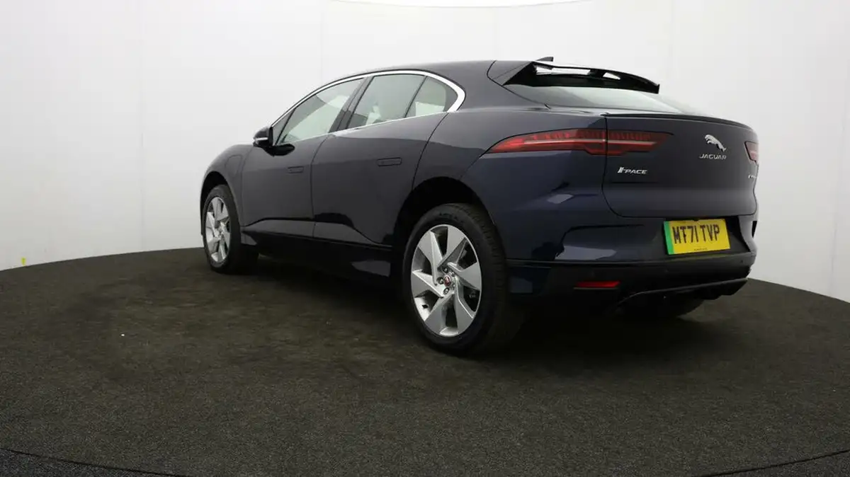 2021-jaguar-i-pace-ev400-se-big-75