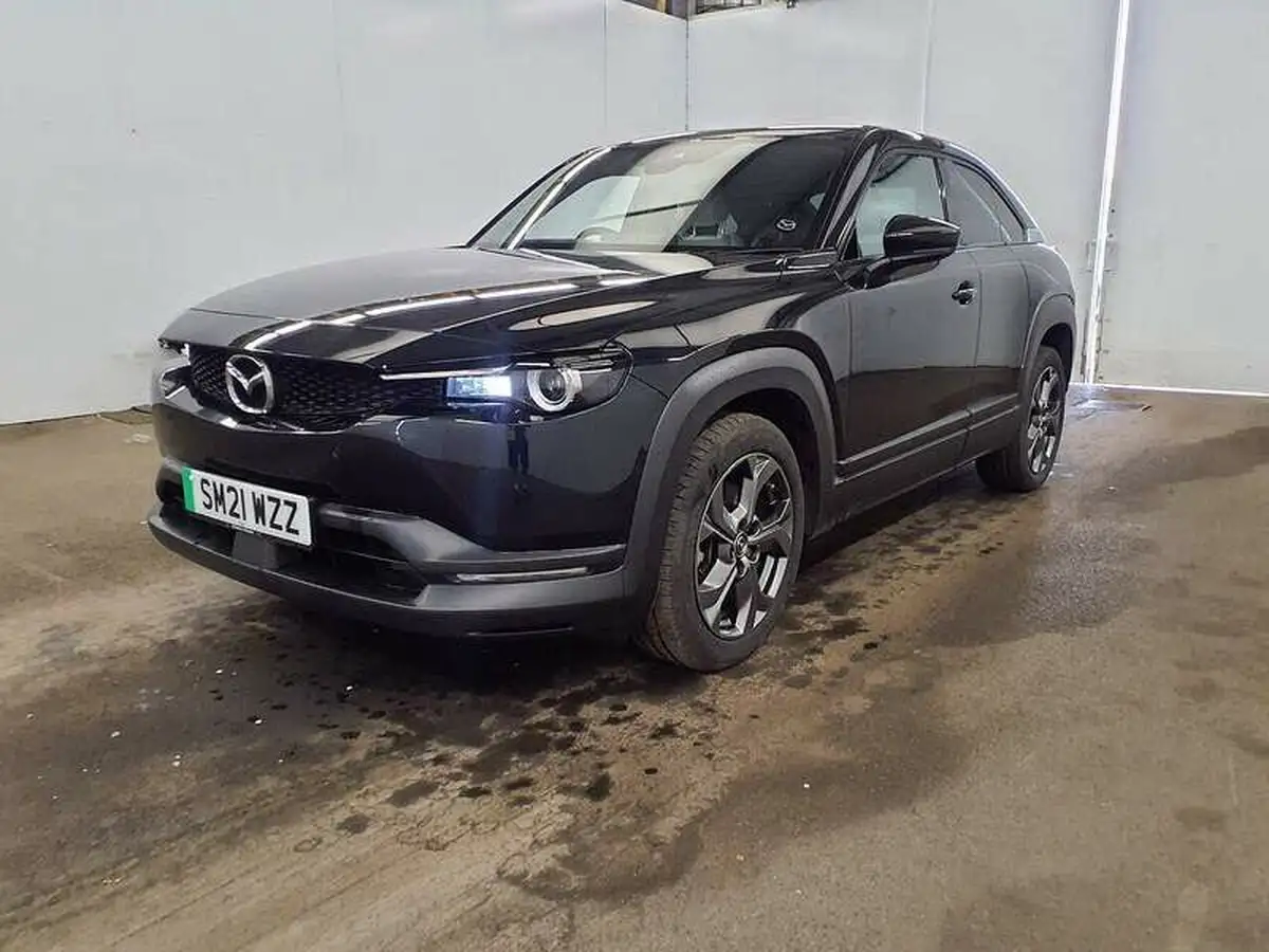 2021-mazda-mx-30-e-sport-lux-big-3