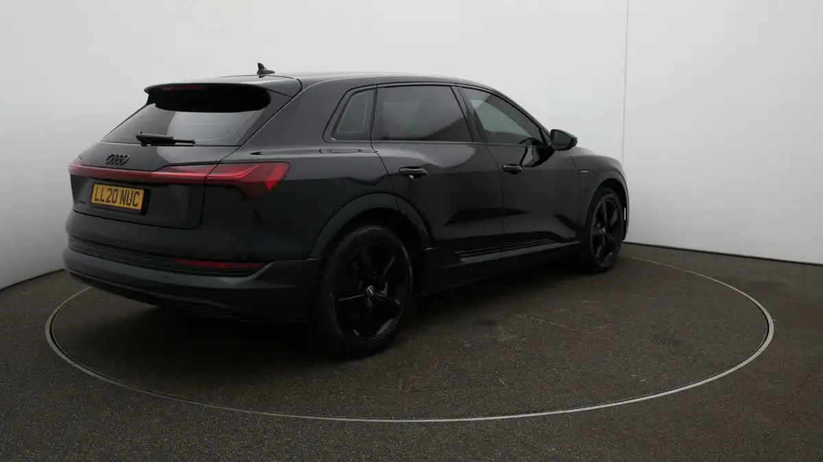 2020-audi-e-tron-50e-technik-big-7
