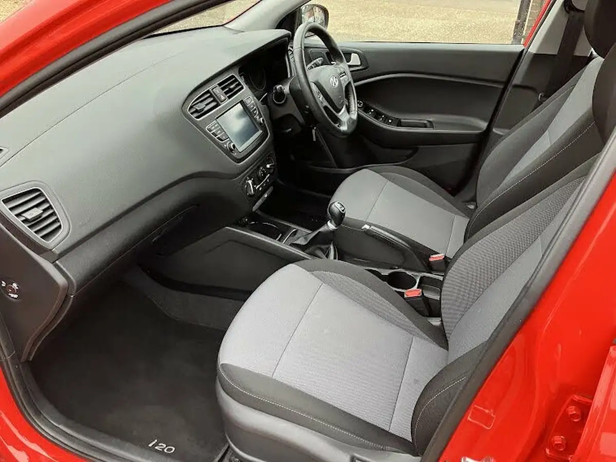 2019-hyundai-i20-12-se-mpi-hatchback-5d-big-20