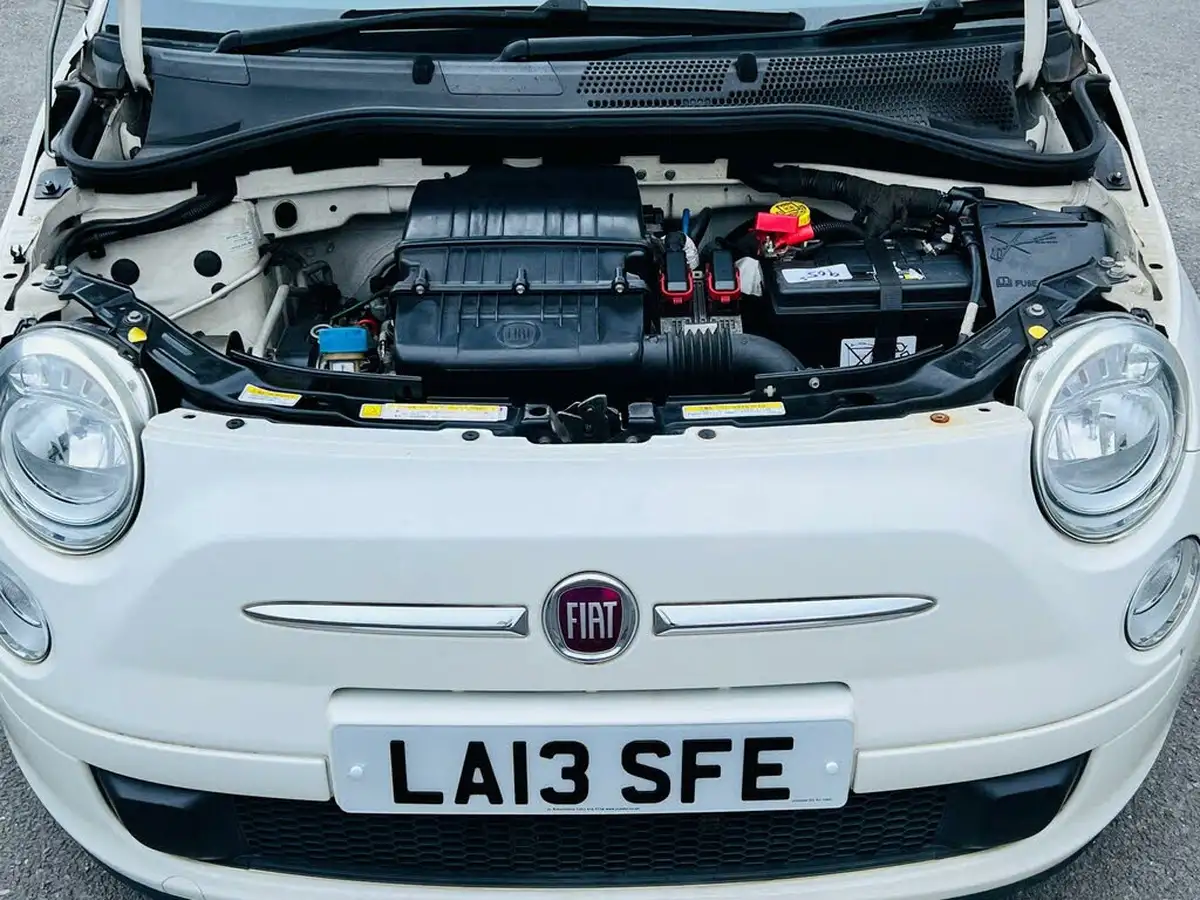 2013-fiat-500-12-lounge-dualogic-big-15