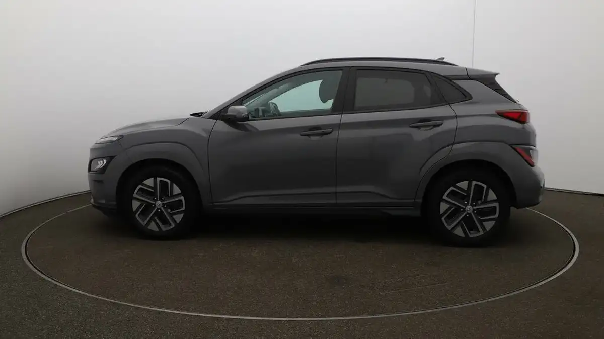 2022-hyundai-kona-e-premium-204ps-64kwh-7kw-obc-big-61