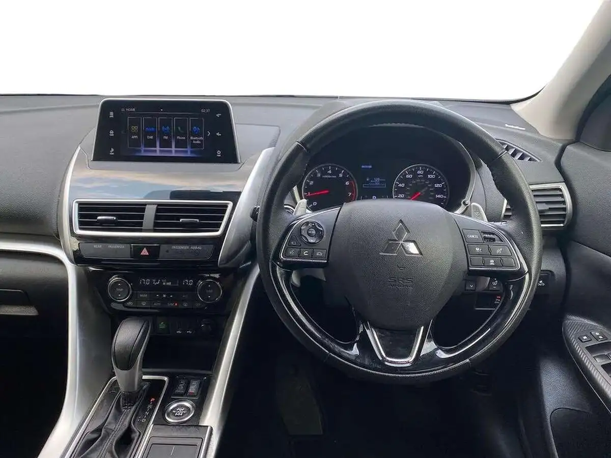 2018-mitsubishi-eclipse-cross-15-4-auto-big-8