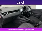 2021-renault-clio-10-tce-iconic-edition-small-13