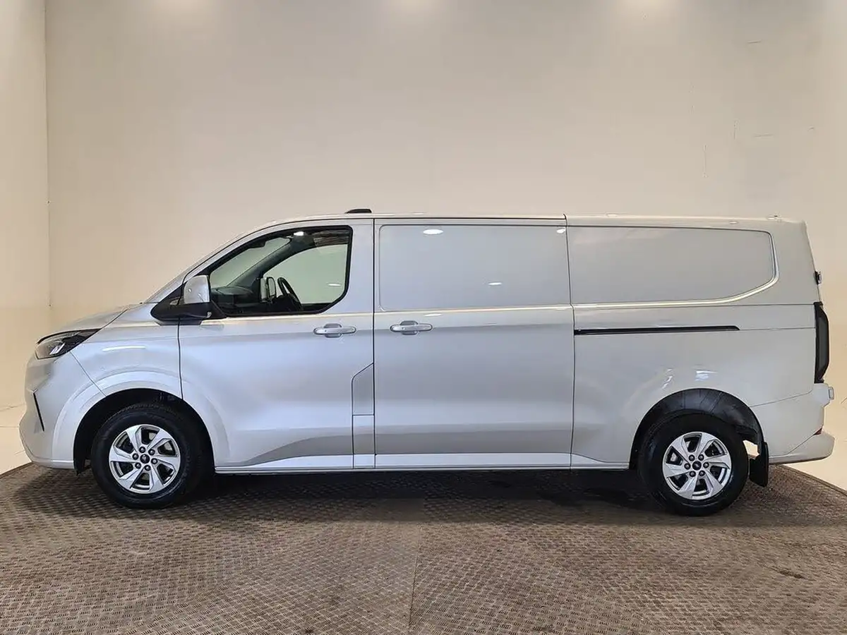 2024-ford-transit-custom-20tdci-300-l2h1-limited-150pseu6e-panel-van-1996cc-big-17