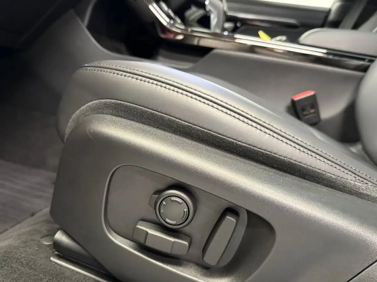 2020-land-rover-range-rover-evoque-20-d180-r-dynamic-hse-big-25