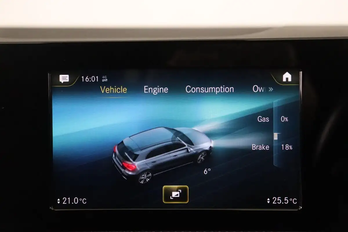2021-mercedes-benz-a-class-13-a180-amg-line-hatchback-5d-7g-dct-big-33