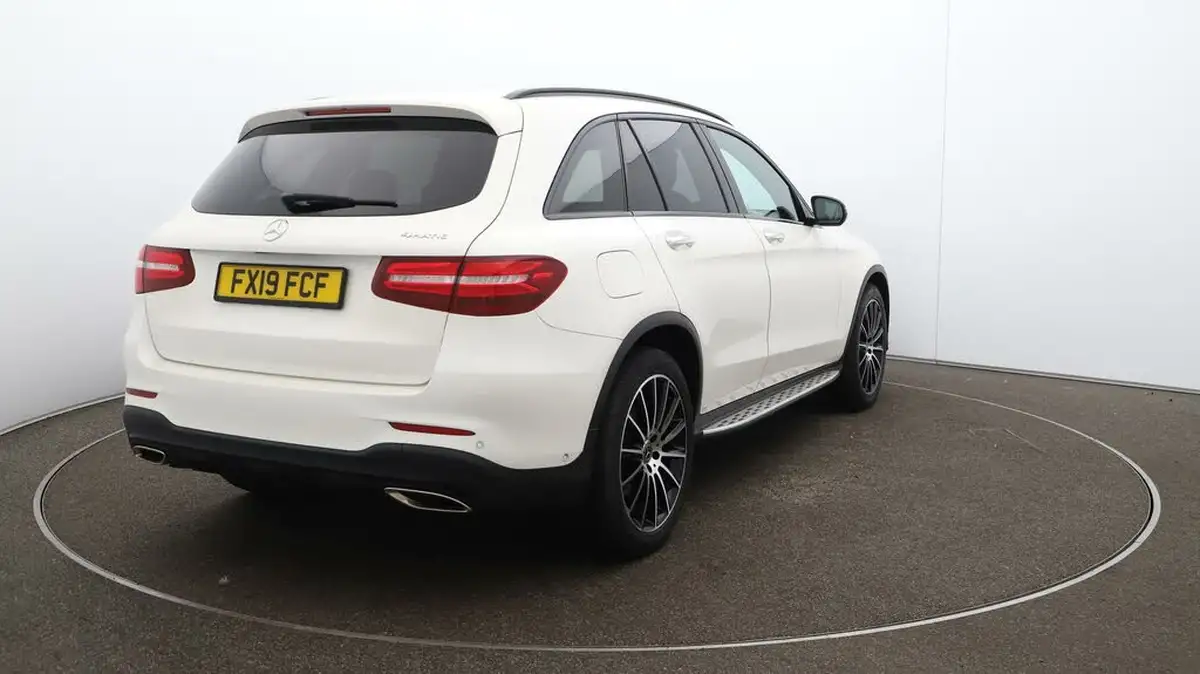 2019-mercedes-benz-glc-class-20-glc250-amg-line-premium-plusss-station-wagon-5d-big-57