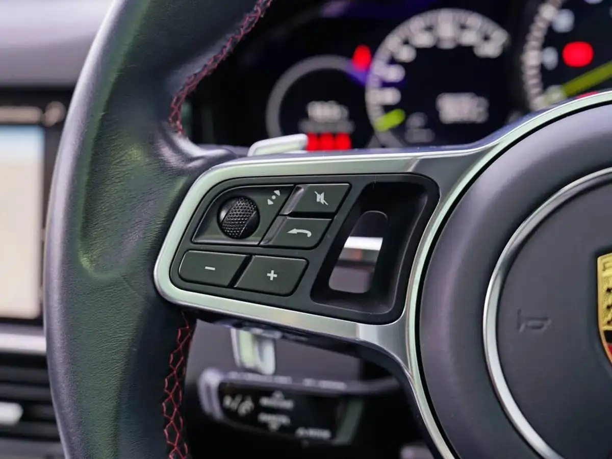 2022-porsche-cayenne-30-v6-e-hybrid-platinum-edition-462ps-station-wagon-big-36