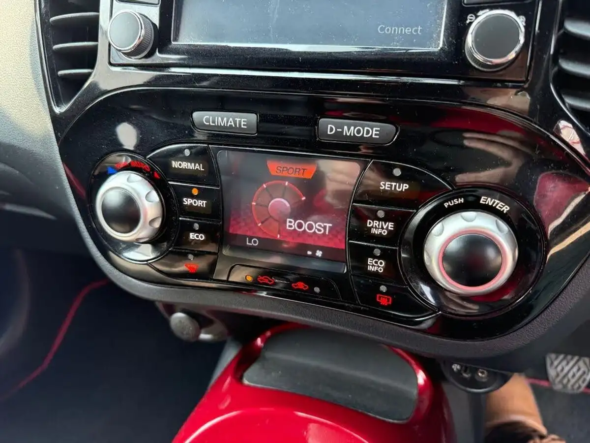 2015-nissan-juke-12-tekna-big-21