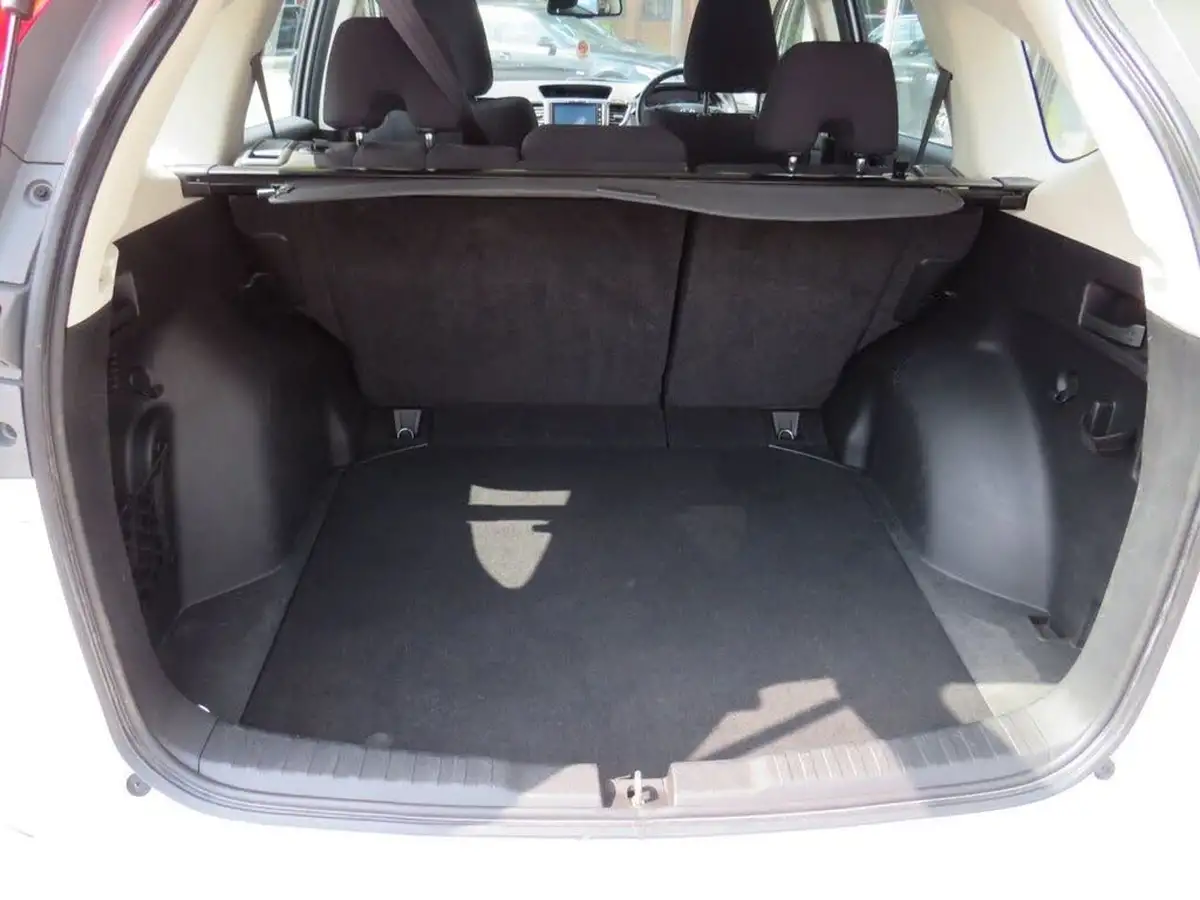 2016-honda-cr-v-16-i-dtec-se-honda-connect-120ps-big-13