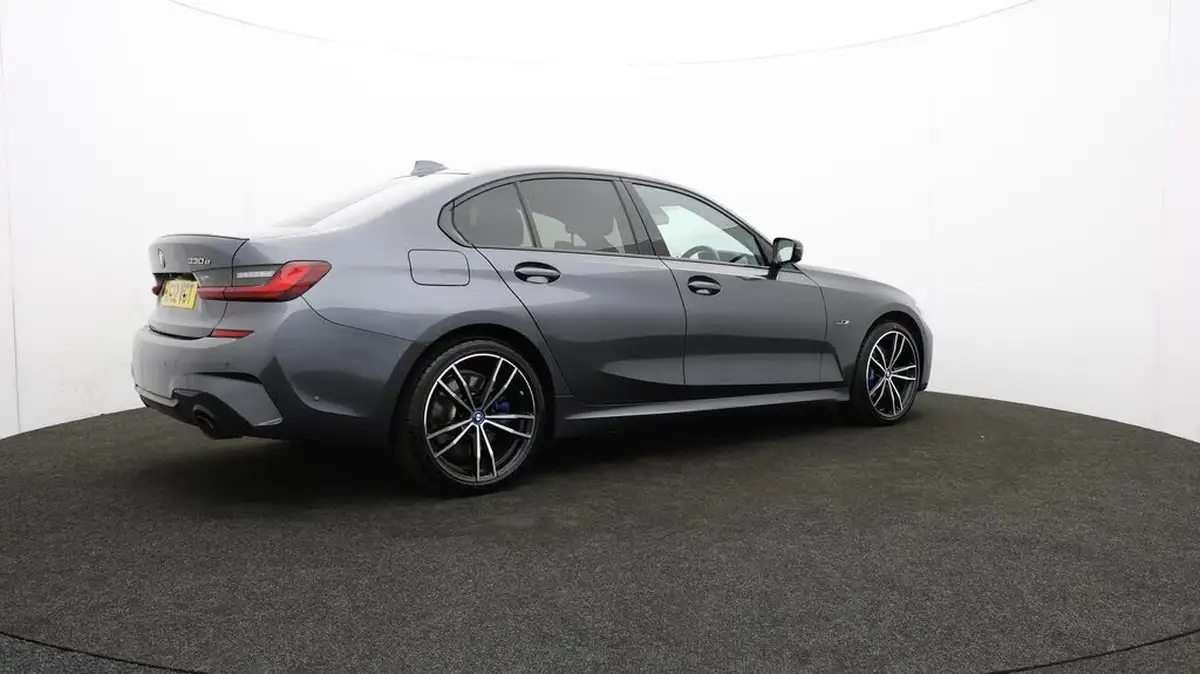 2022-bmw-3-series-20-330e-m-sport-pro-pack-saloon-4d-big-28
