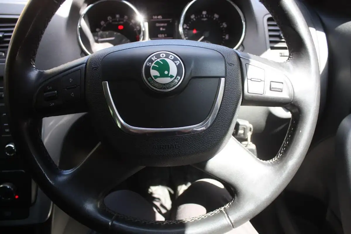 2012-skoda-yeti-20td-se-112ps-big-14