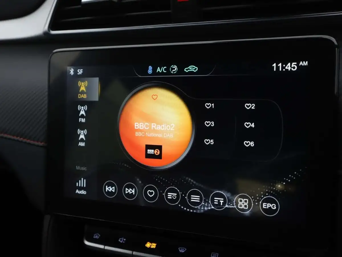 2024-mg-zs-suv-15-vti-tech-exclusive-big-12