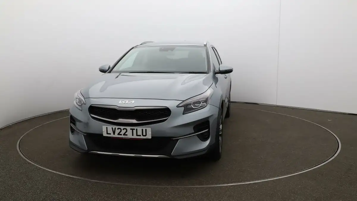 2022-kia-xceed-15-t-gdi-3-big-30