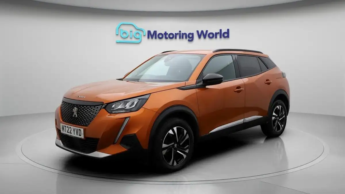 2022-peugeot-2008-suv-12-puretech-allure-premium-100bhp-big-3