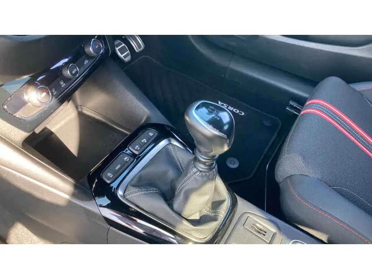 2022-vauxhall-corsa-12-turbo-sri-edition-100ps-big-12