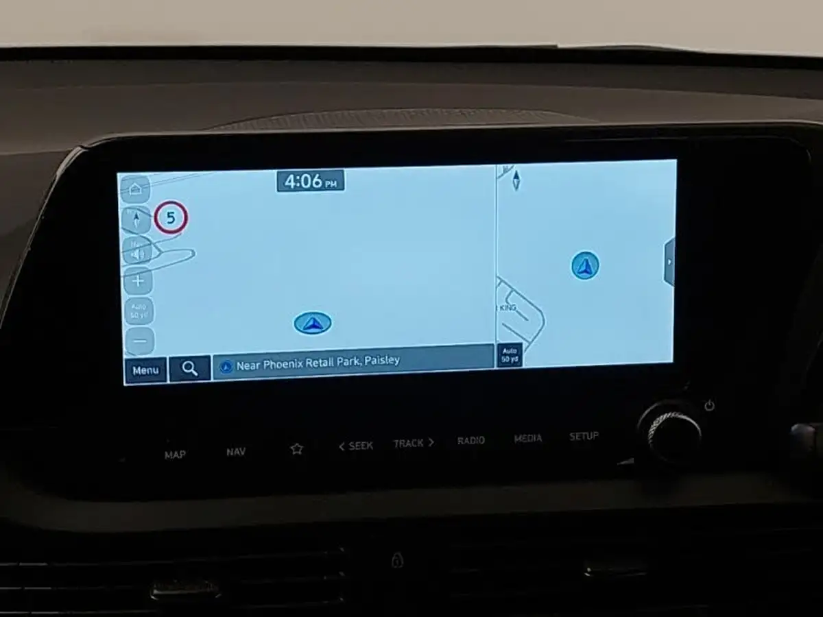 2024-hyundai-i20-10-t-gdi-premium-big-9