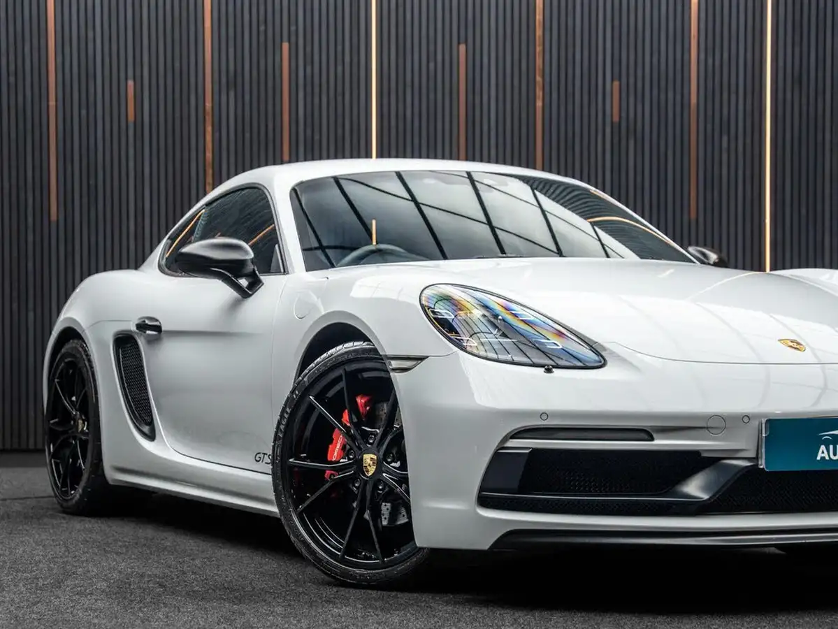 2019-porsche-cayman-718-25-cayman-gts-pdk-big-6