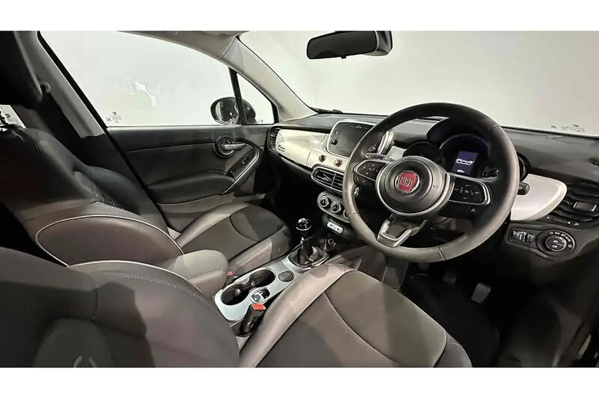 2021-fiat-500x-10-firefly-turbo-connect-big-23
