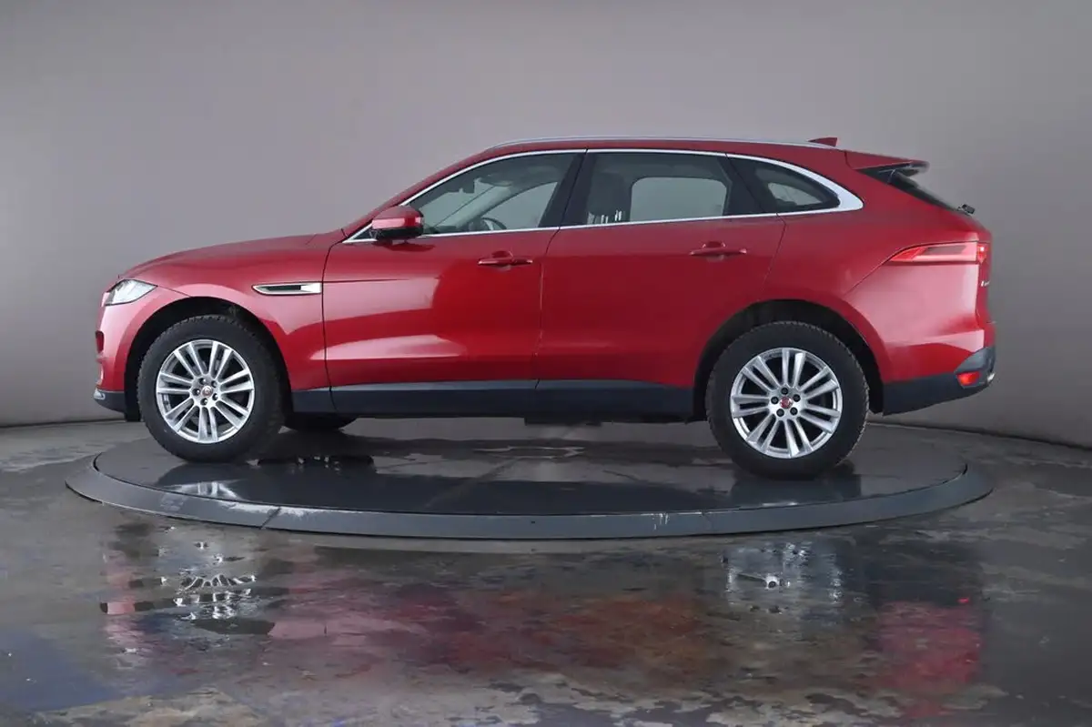 2018-jaguar-f-pace-20-i4d-portfolio-180ps-awd-auto-big-15