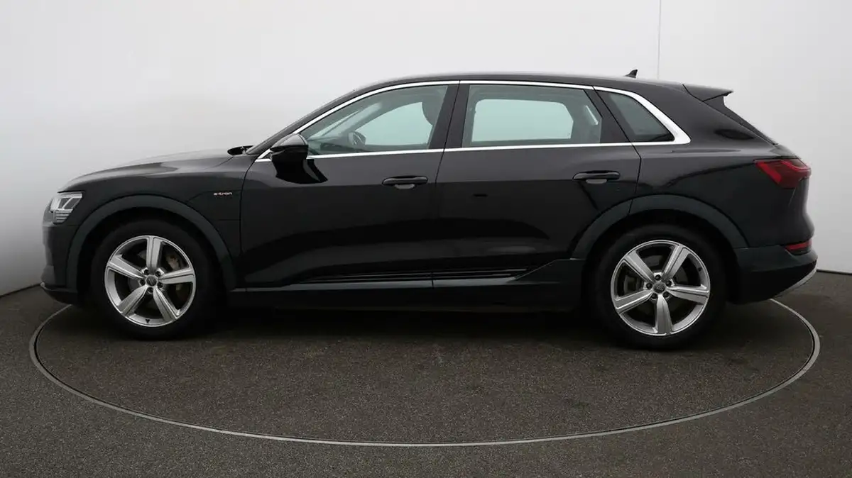 2020-audi-e-tron-50e-technik-big-66