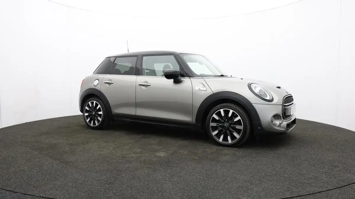 2019-mini-cooper-20-cooper-s-exclusive-189bhp-hatchback-5d-big-48