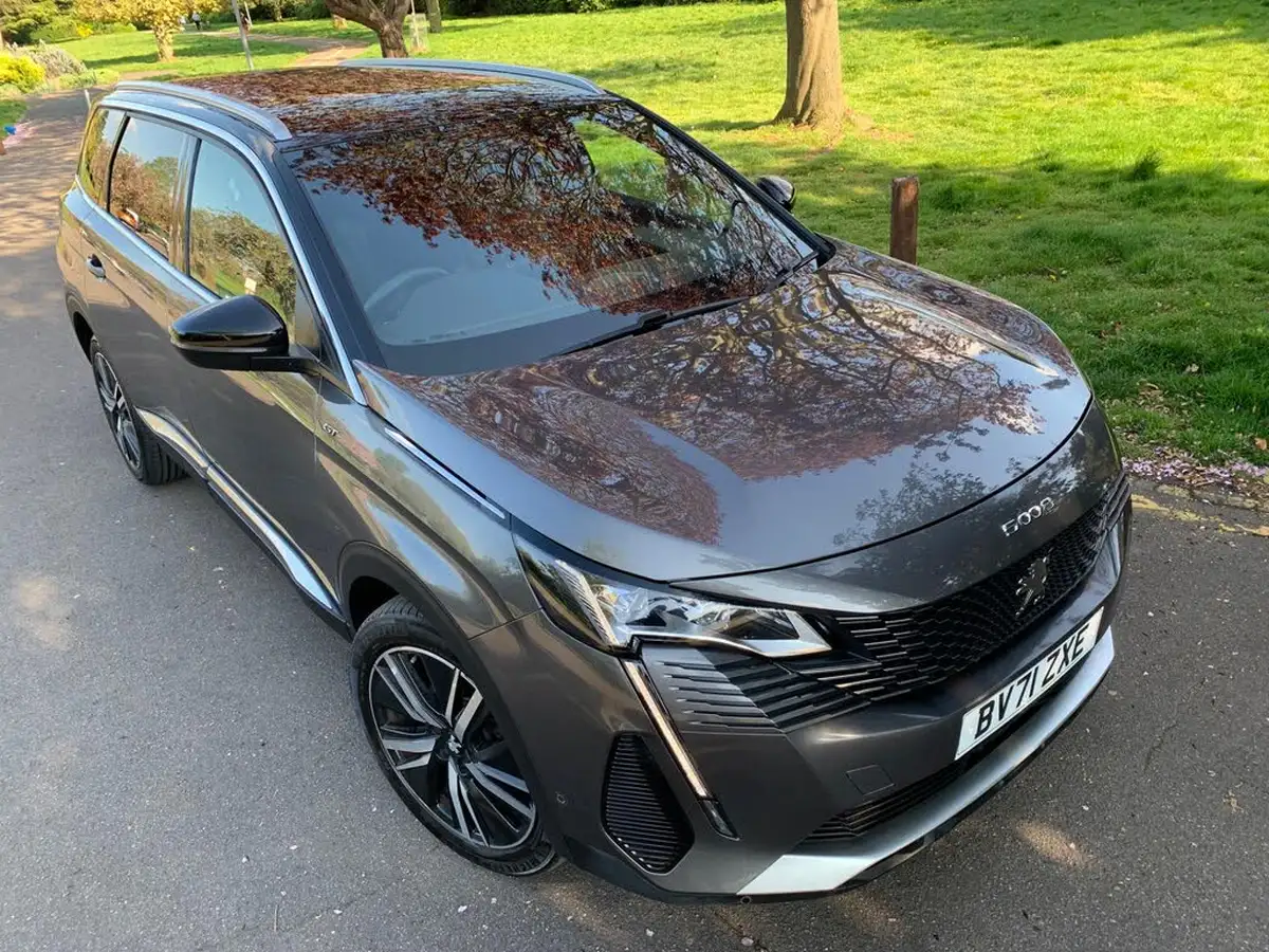 2021-peugeot-5008-suv-12-puretech-gt-premium-big-6