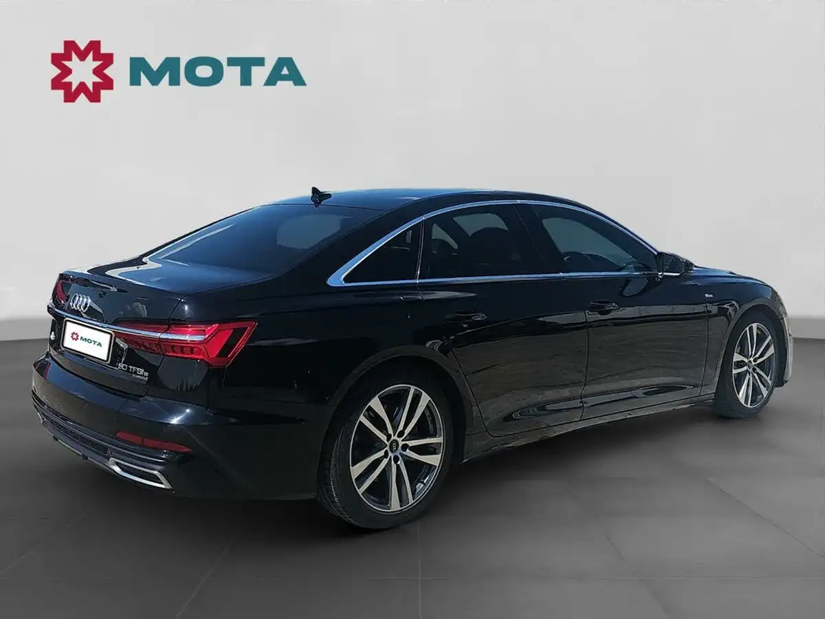 2020-audi-a6-saloon-20-50-tfsi-e-s-line-big-2