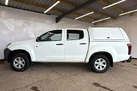 2019-isuzu-d-max-19td-utility-4x4-double-pickup-small-4
