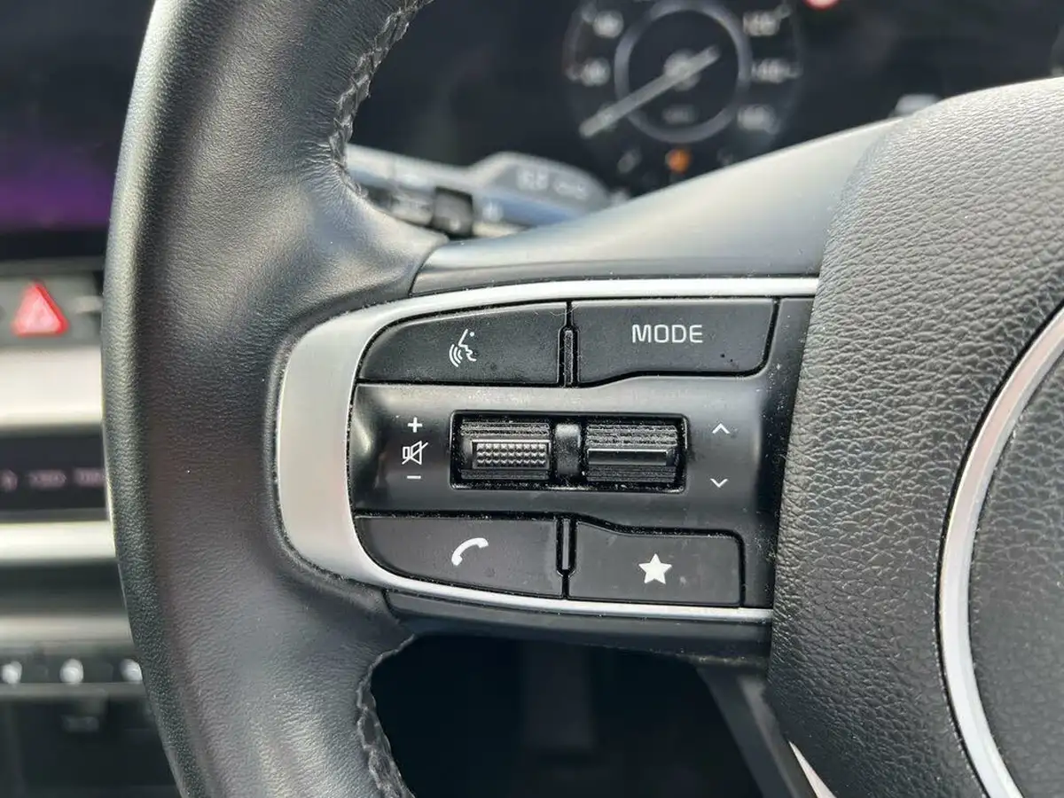 2023-kia-sportage-16-t-gdi-3-148bhp-big-13