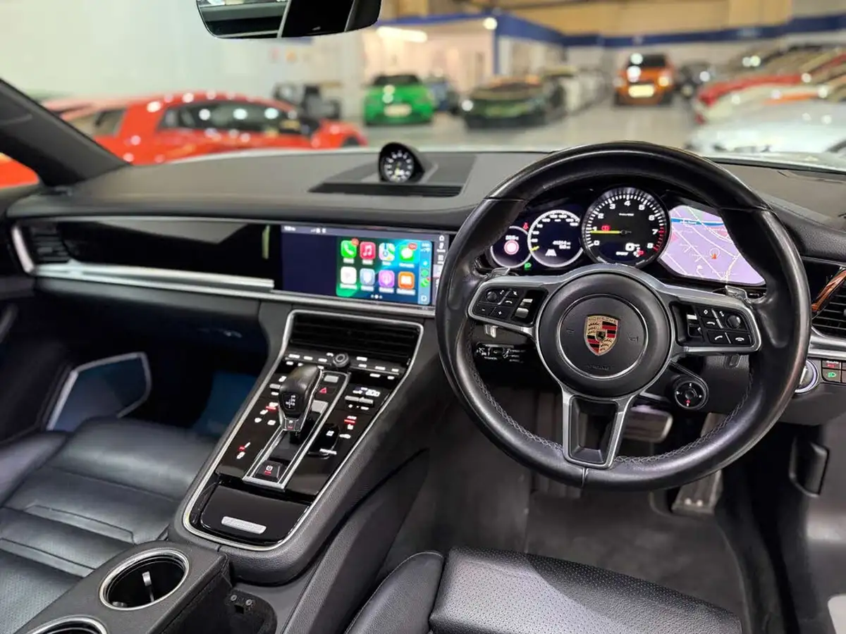 2018-porsche-panamera-29-v6-4-e-hybrid-sport-turismo-big-1