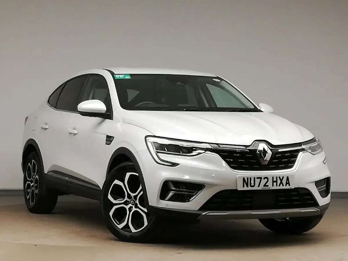 2022-renault-arkana-16-techno-big-0