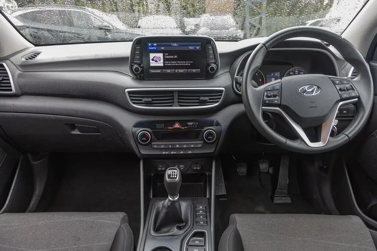 2021-hyundai-tucson-16crdi-se-nav-115ps-big-24