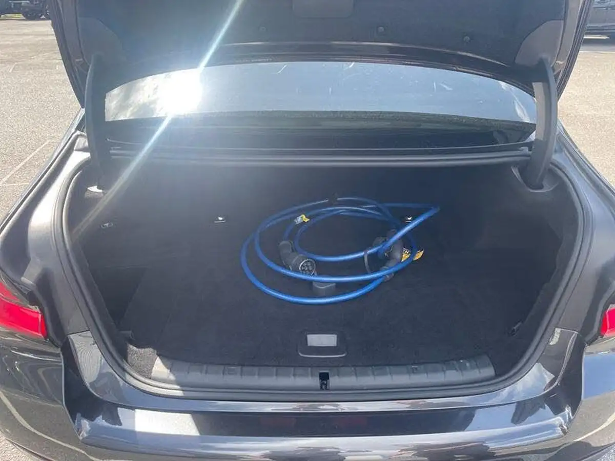 2022-bmw-5-series-20-530e-m-sport-saloon-4d-big-8
